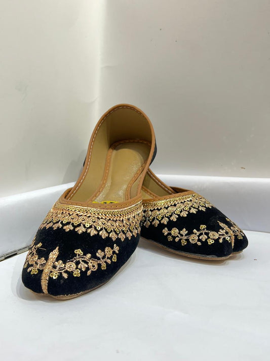 Paded 20 Black