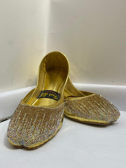 Paded 27 Golden