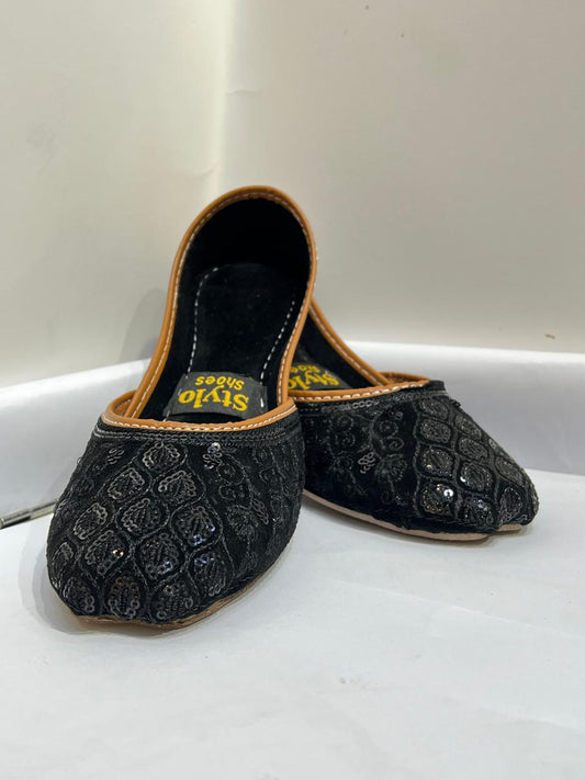 Paded 22 Black